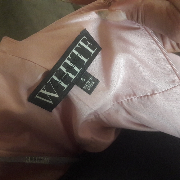 Ladies dress - Picture 10 of 10